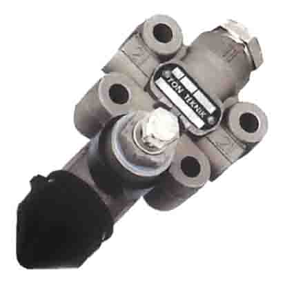 VOLVO LEVELLING VALVE ARC-EXP.101764 1587153